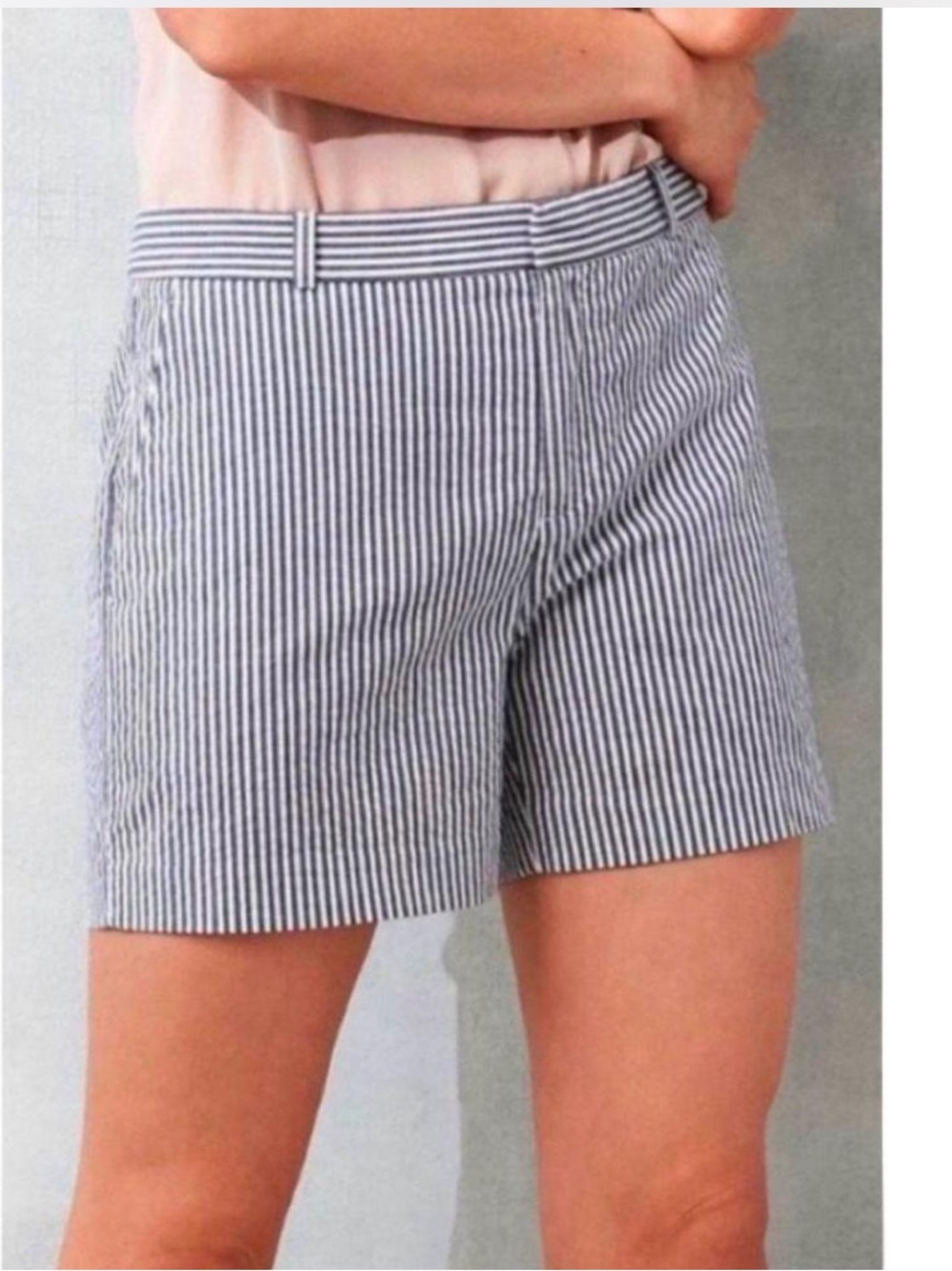 Banana republic blue & white striped preppy shorts